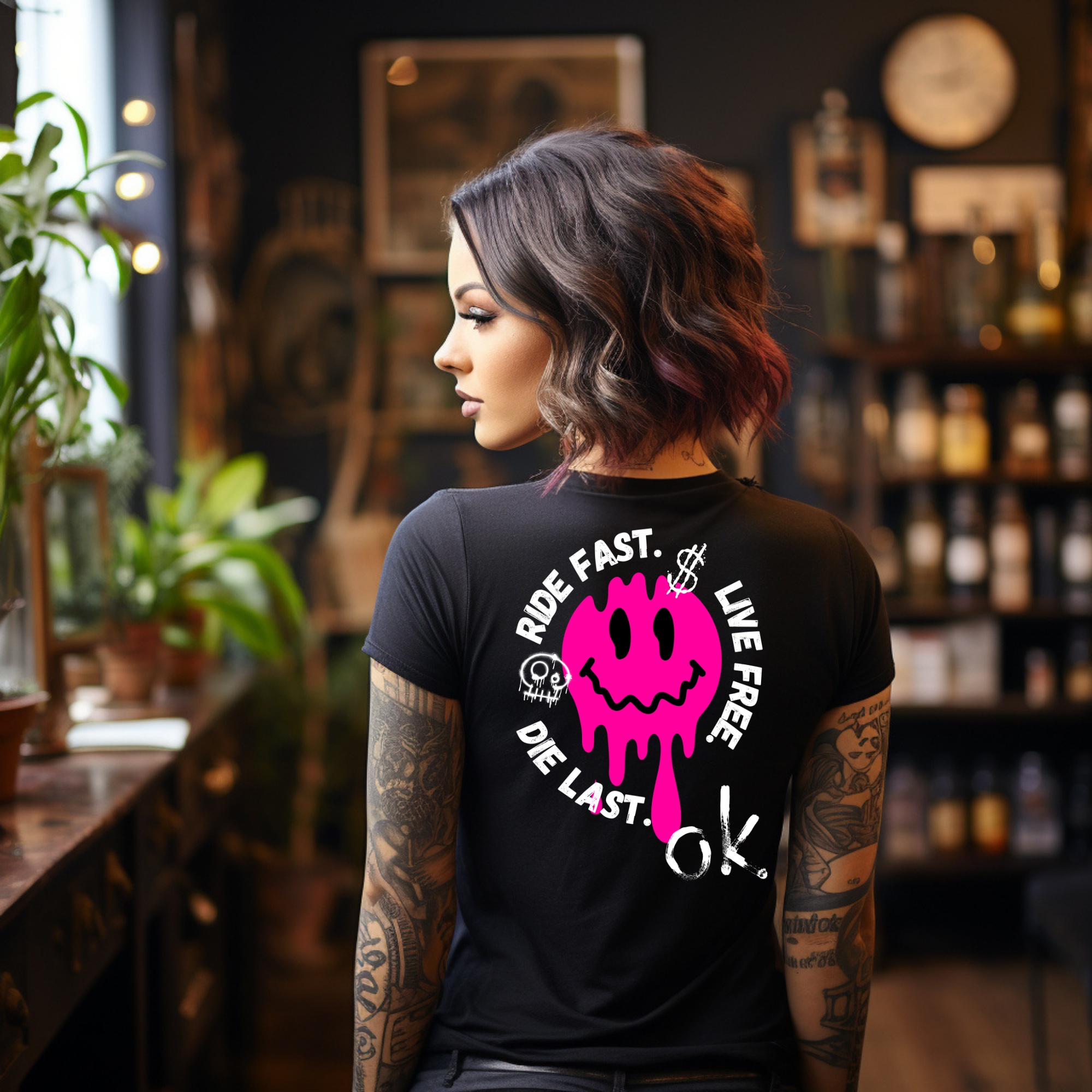 KERNSCHROTT Damen T-Shirt „RIDE FAST“ PINK – Taillierter Fit