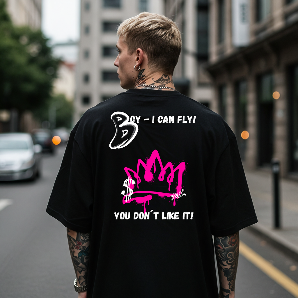 KERNSCHROTT Oversize T-Shirt „BOY - I CAN FLY“ – Schwarz
